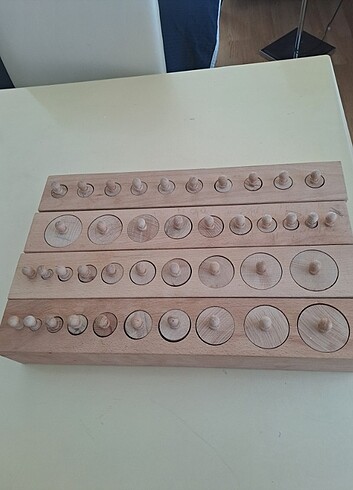 Beden Montessori kulplu silindir