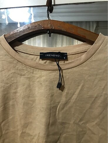 Trendyol & Milla İspanyol kol crop top