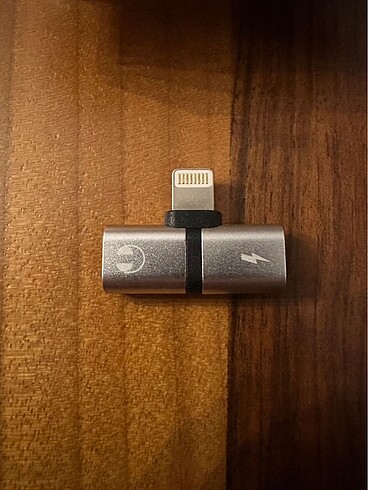 Diğer Apple Lightining Splitter