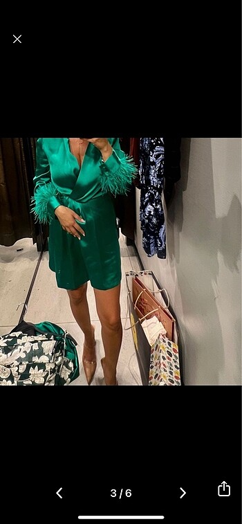 Muhteşem saten elbise - Görsel 7