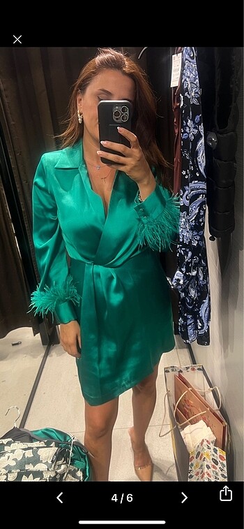 Muhteşem saten elbise - Görsel 6