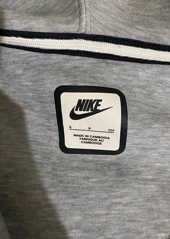 Nike Gri Tech - Görsel 3