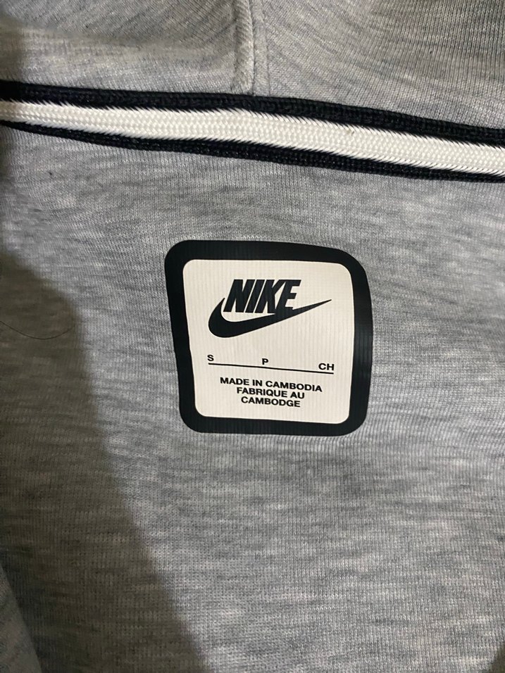 Nike Gri Tech - Görsel 3