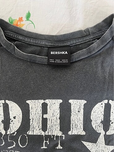 s Beden Bershka ohıo crop