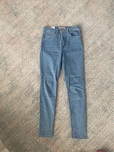 29 Beden Levi?s skinny jean 29-30 beden