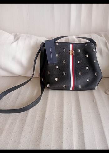tommy-hilfiger