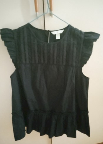s Beden Siyah Nakışlı Volanlı Kısa Kollu Bluz H&M
