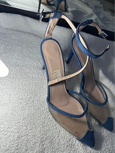 Topuklu ayakkabı - Görsel 2