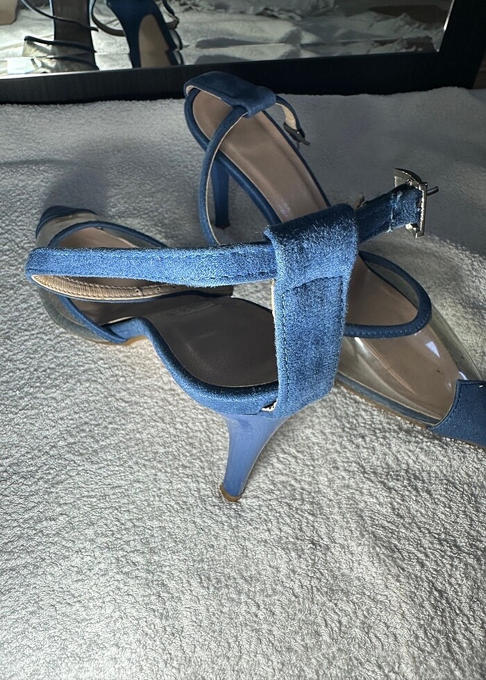 Topuklu ayakkabı - Görsel 4