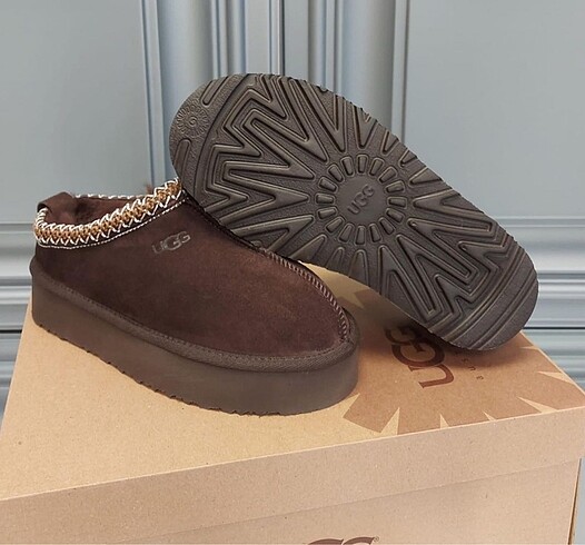 Ugg Ugg tazz slipper