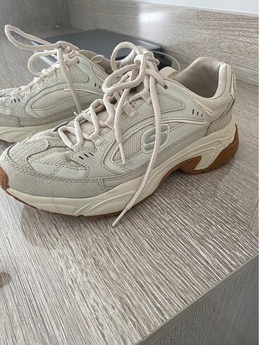 38 Beden Skechers ayakkabı