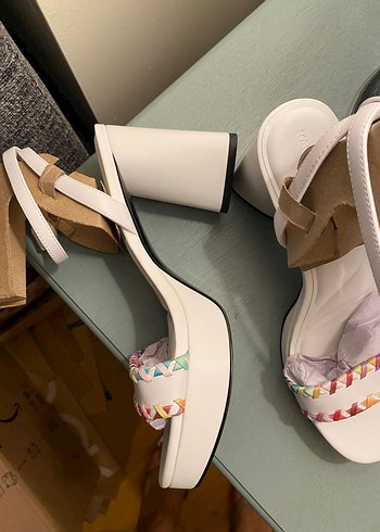 Karl LAGERFELD renkli Bağcıklı Platform Topuklu Kadın Sandalet - Görsel 4