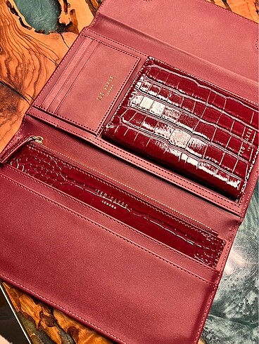 Beden bordo Renk Ted Baker seyahat seti