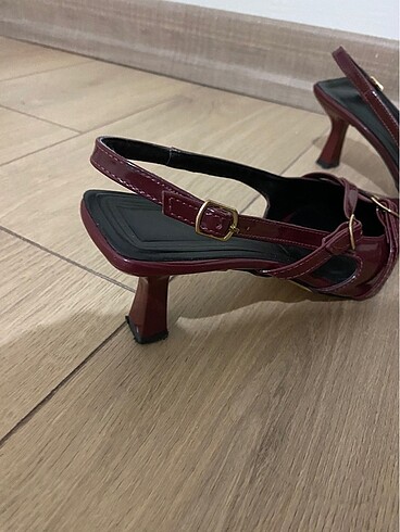 Zara Bordo topuklu ayakkabı
