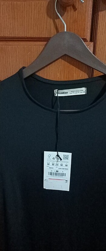 Pull and Bear Uzun kollu vücuda oturan uzun elbise
