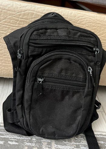 Siyah Fermuarlı Erkek Bacak Çantası - Görsel 3