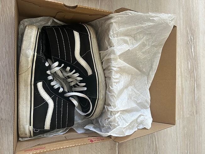 38 Beden siyah Renk Vans ayakkabı