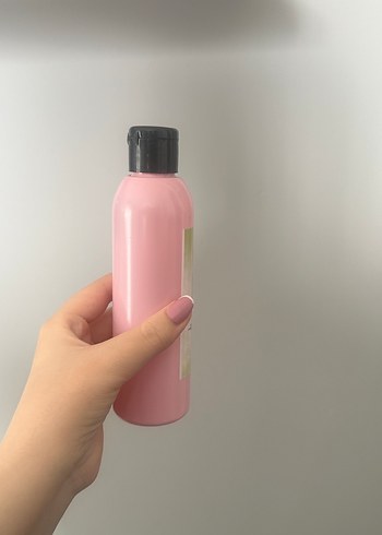 Makyaj Temizleme Suyu - Görsel 2