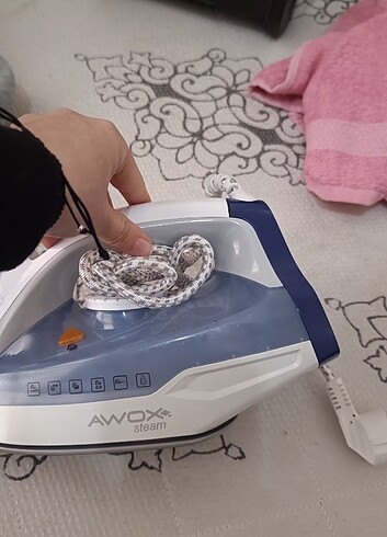 Avox ütü