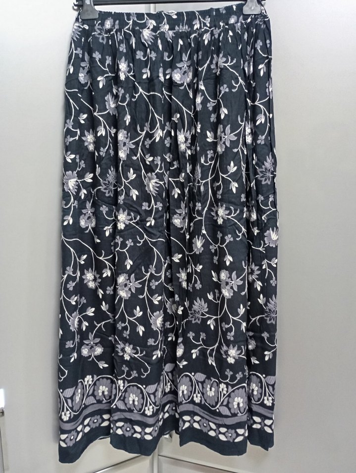 Bayan Pileli Uzun Etek - Görsel 2