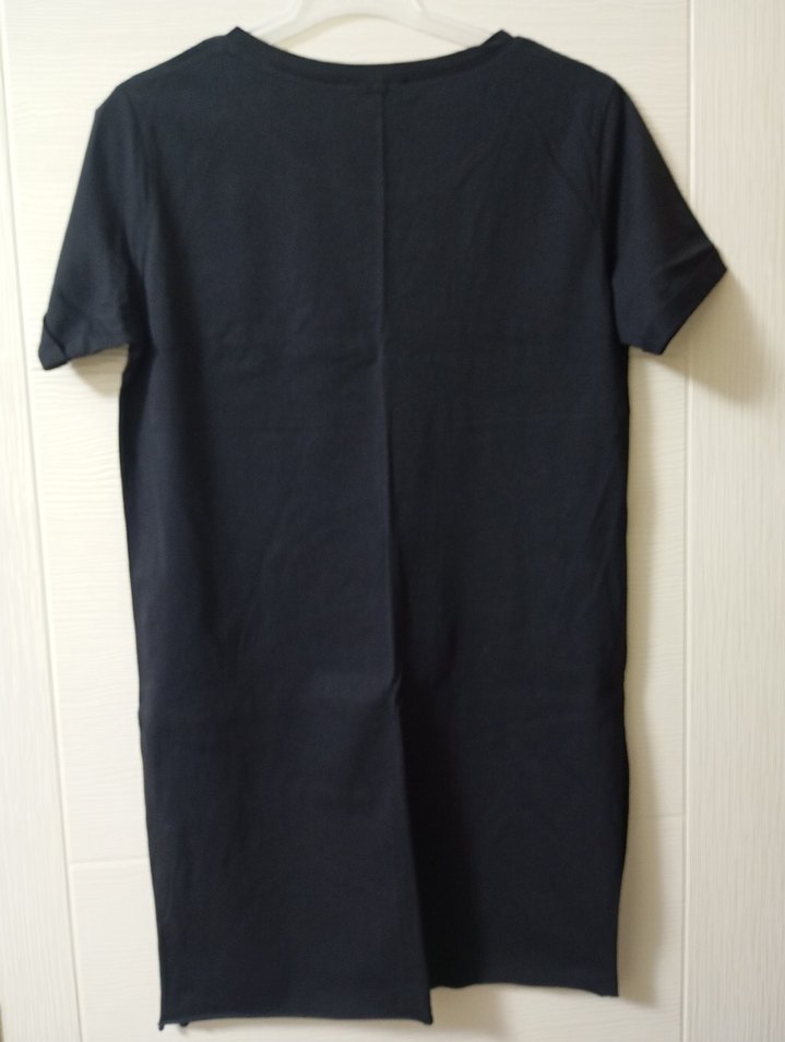 Siyah Kısa Kollu Kadın Tişört - Görsel 2