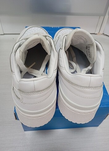 37,5 Beden Adidas Bayan Ayakabı
