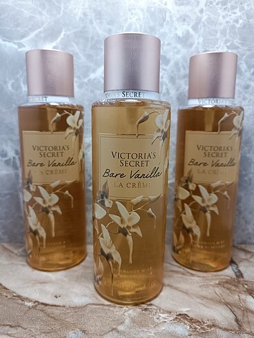 Victoria's Secret Bare Vanilya La Creme 24 Saat Kalıcı Koku