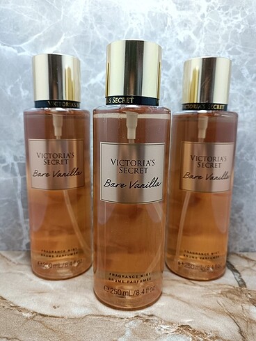 Victoria's Secret Bare Vanilya 24 Saat Kalıcı Koku