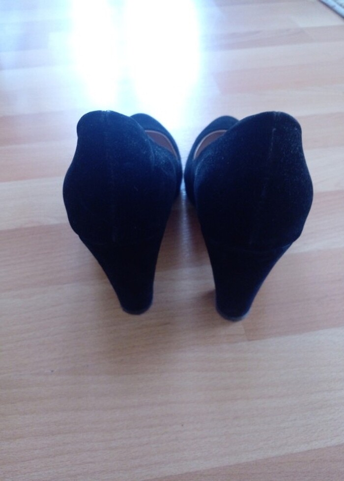 Topuklu ayakkabi - Görsel 2