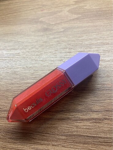 Beaulis gloss