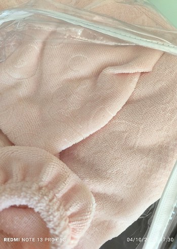 Sarar Pastel Pembe Halı kılıfı lastikli