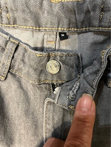 36 Beden gri Renk Trendyol milla marka 36 beden Baggy model gri kot pantolon ????