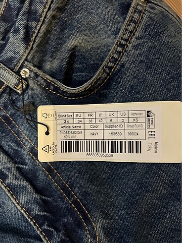 34 Beden lacivert Renk Trendyol milla markalı 34 beden kot pantolon ????