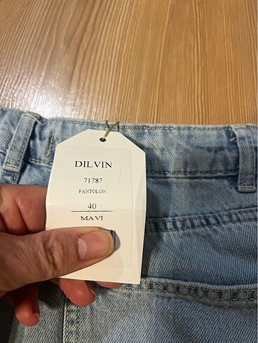 40 Beden mavi Renk Dilvin marka 40 beden kot pantolon ????