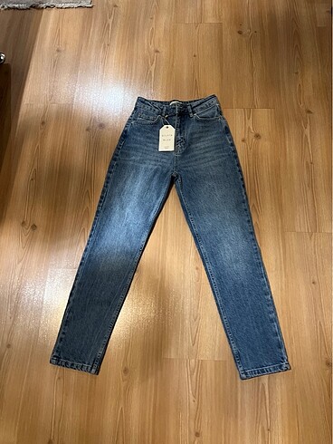 DİLVİN MARKA 34 beden mavi renk kot pantolon ????