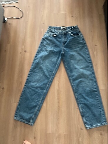 38 beden baggy model mavi renk kot pantolon ????