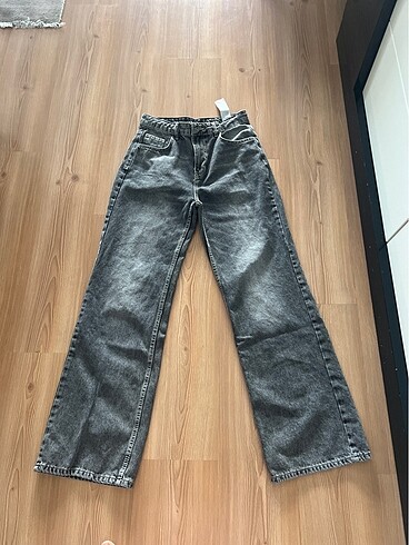 38 beden gri denk hiç kullanılmadı kot pantolon ????