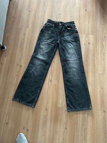Trendyol milla marka 36 beden gri renk kot pantolon ????