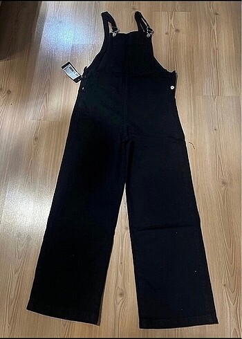 Trendyol milla marka solopet siyah renk 34 beden