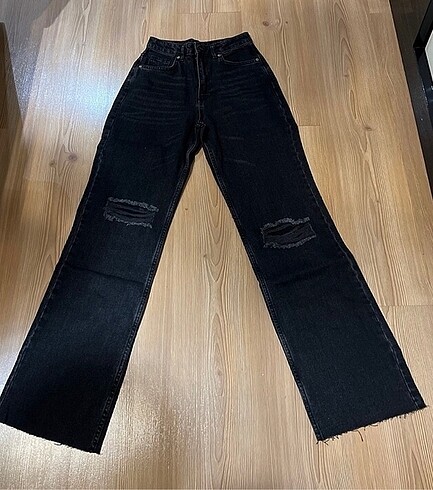Trendyol milla marka 36 beden siyah renk kot pantolon ????
