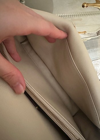 Coach Özel Butik Ürün Krem Puffer Deri Kadın Omuz Çantası - Görsel 9