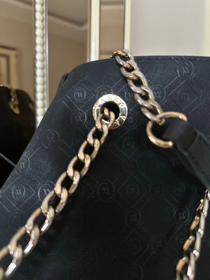 Siyah Zincir Detaylı Deri Vakko Çanta - Görsel 4