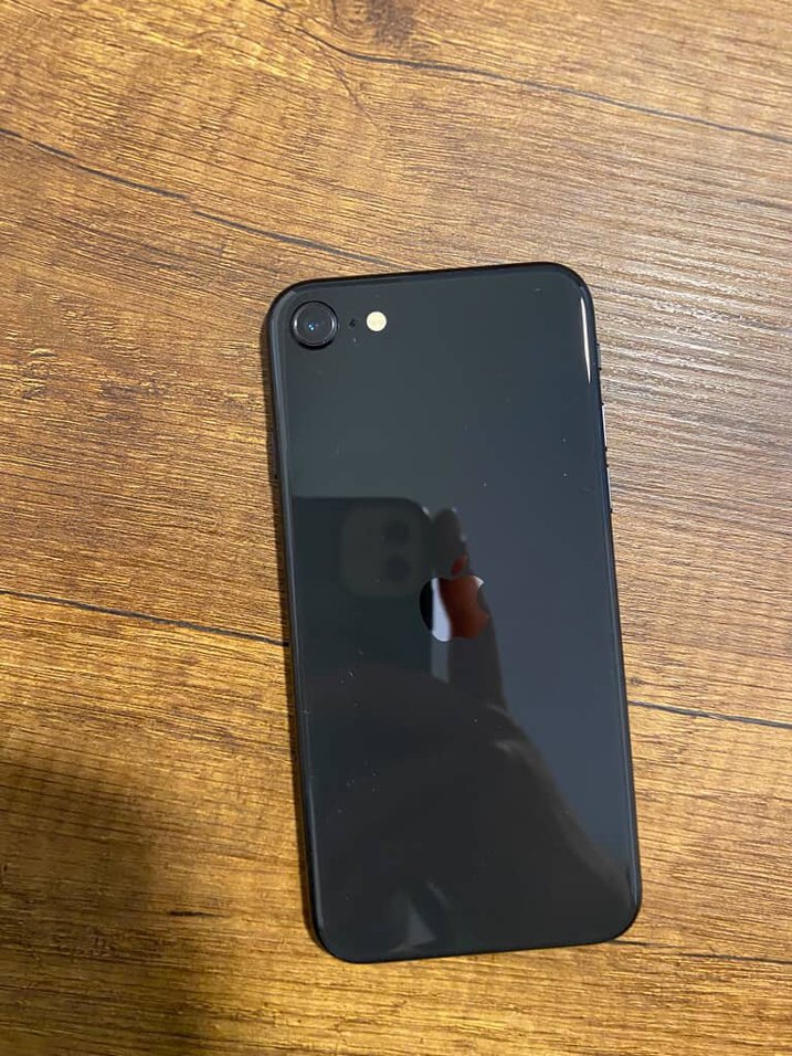 İPHONE SE 2. nesil - Görsel 2