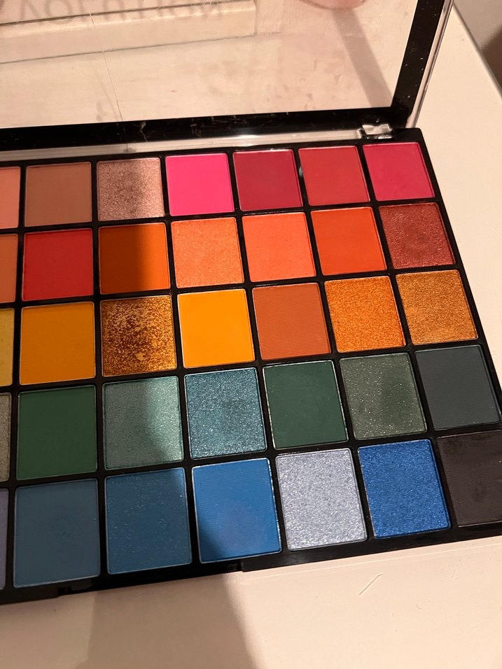 Revolution far palet - Görsel 4