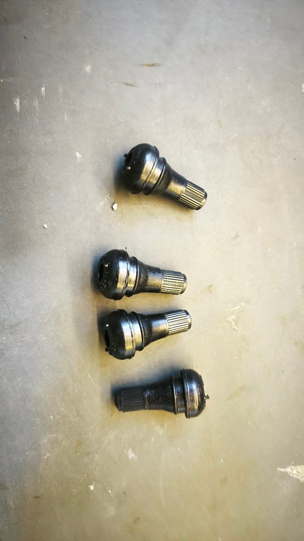 Kauçuk Kısa Sibop Seti 4 Adet Kaliteli sıfır ürün - Görsel 2