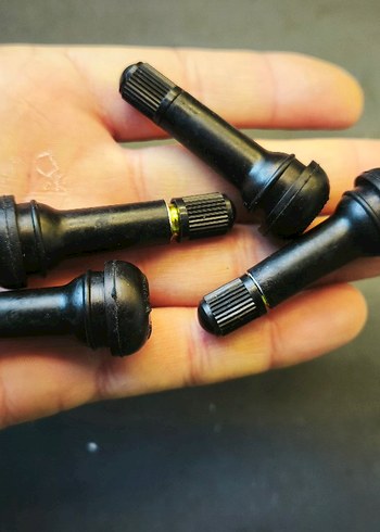 Kauçuk Sibop 4 Adet Kaliteli sıfır ürün - Görsel 2