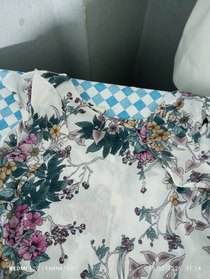 Pastel Çiçek Desenli Bohem Kadın Bluz - Görsel 5