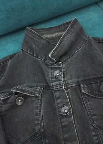 Siyah Düğmeli erkek çocuk kot Ceket - Görsel 3