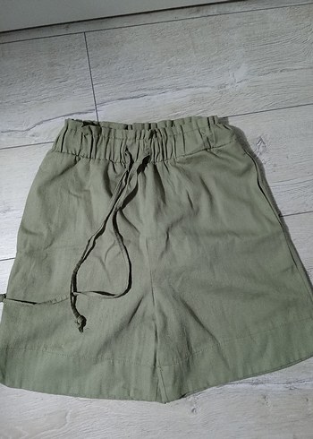 Kadın Haki Keten Mini Şort Kemerli