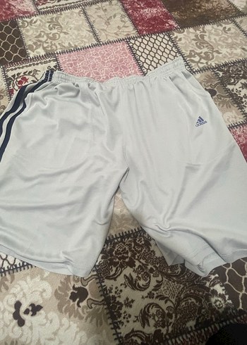 Adidas Beyaz Elastik Bel Erkek Şort - Görsel 2